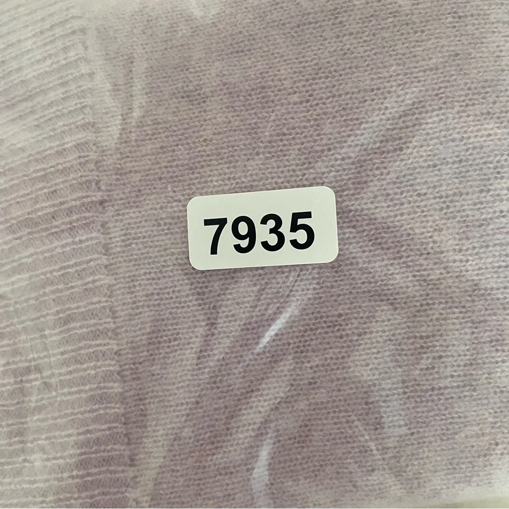 Cashmere lilac Crew Neck Sweater - Picture 6 of 7
